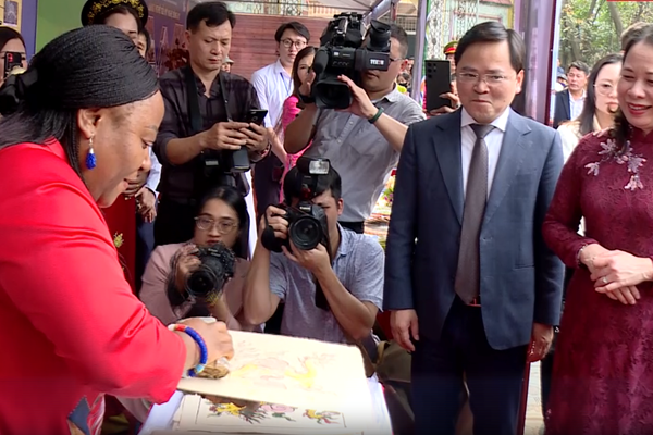 Phó Chủ tịch nước gặp mặt các nữ Đại sứ, Trưởng đại diện Tổ chức quốc tế tại Việt Nam - Anh 2