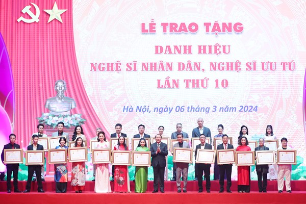 Chặt chẽ, công tâm, khách quan trong quá trình xét tặng - Anh 1