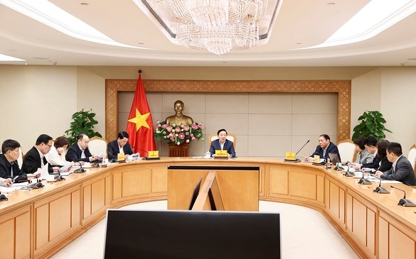 Thống nhất với quy định phân cấp, phân quyền, phân định rõ trách nhiệm đối với hoạt động kinh doanh karaoke, vũ trường - Anh 3