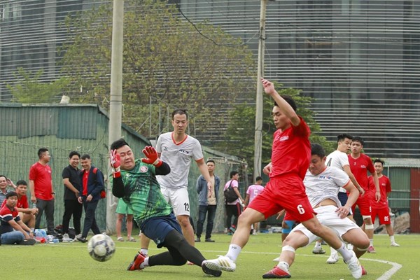 12 đội tham dự giải bóng đá thuộc Hội Báo toàn quốc 2024 - Anh 1