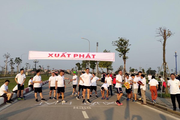 Bắc Giang phát động “Toàn dân rèn luyện thể thao” - Anh 1