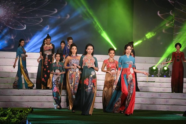 10 BST đặc biệt  của NTK Đỗ Trịnh Hoài Nam - Anh 5