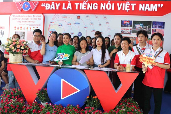 Sôi động Hội Báo toàn quốc 2024 - Anh 7