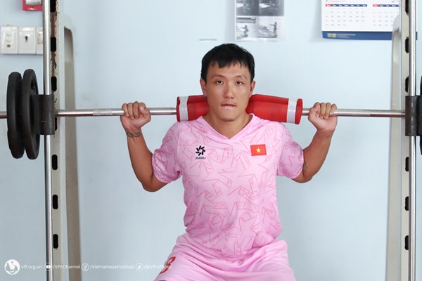 Tuyển Futsal Việt Nam nhận tin vui về lực lượng trong quá trình chuẩn bị cho vòng loại World Cup - Anh 1