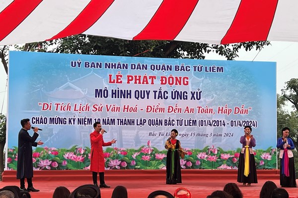 Nhân rộng mô hình Quy tắc ứng xử  “Di tích lịch sử văn hóa - Điểm đến an toàn, hấp dẫn” - Anh 2
