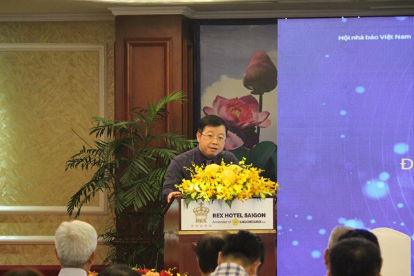 Giải “bài toán” đa dạng nguồn thu cho báo chí - Anh 2