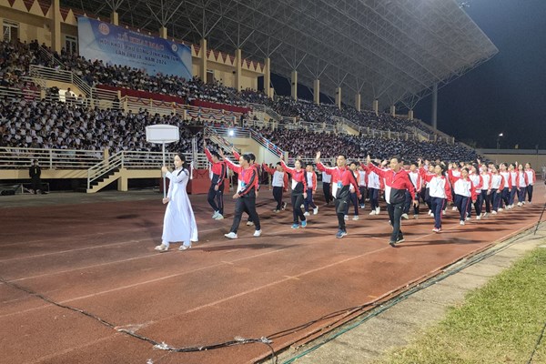 Kon Tum: Hơn 2.500 vận động viên tham gia Hội khoẻ Phù Đổng năm 2024 - Anh 2