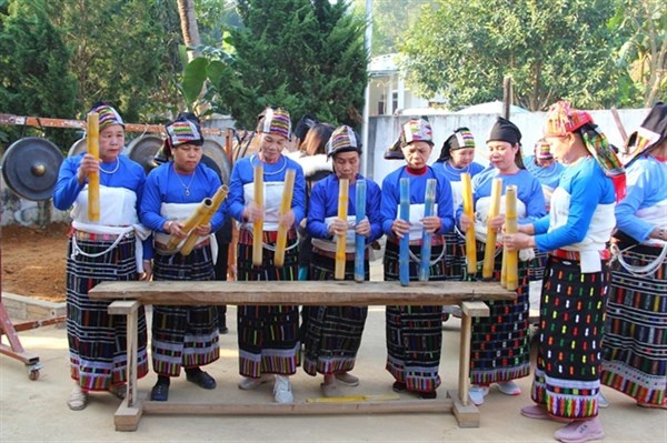Đón nhận Di sản văn hóa phi vật thể quốc gia Lễ hội Sết Boóc Mạy - Anh 2