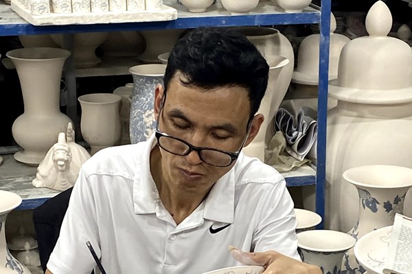Hồi sinh làng gốm cổ bên bờ sông Hồng - Anh 2
