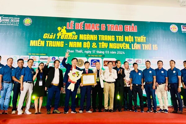 Giải quần vợt ngành TTNT miền Trung, Nam Bộ và Tây Nguyên kết thúc thành công tốt đẹp - Anh 2