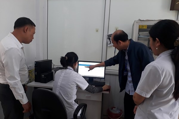 Tăng cường công tác phòng, chống bệnh ho gà và các bệnh dự phòng bằng vắcxin - Anh 1