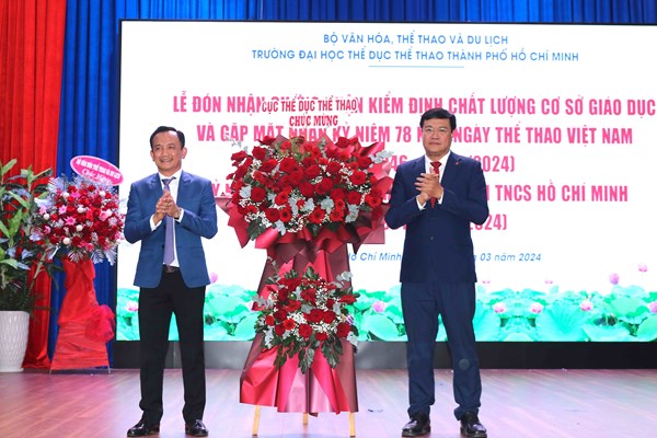Trường Đại học TDTT TP.HCM đón nhận chứng nhận Kiểm định chất lượng cơ sở giáo dục - Anh 5