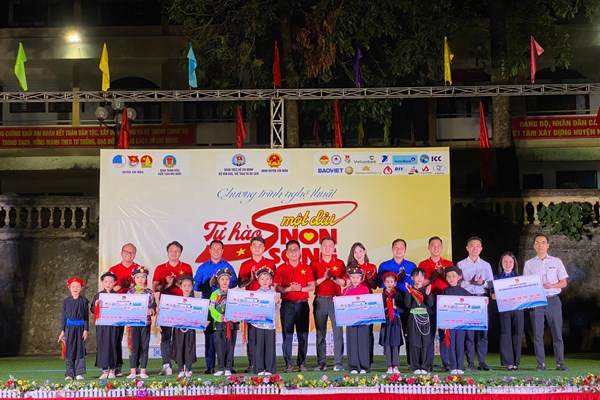 Đoàn Thanh niên Bộ VHTTDL: Hướng về nơi biên cương Tổ quốc - Anh 1