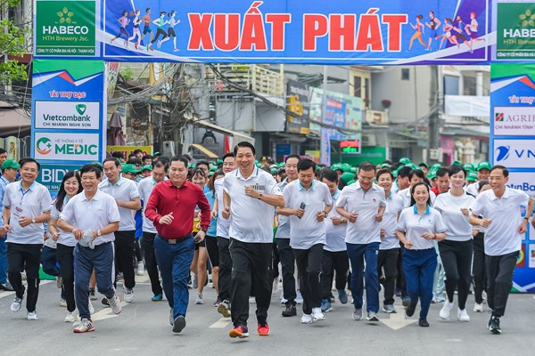 Thanh Hóa phát động toàn dân rèn luyện thân thể theo gương Bác Hồ vĩ đại - Anh 1