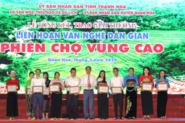 Thanh Hóa: Bế mạc Liên hoan văn nghệ dân gian - Phiên chợ vùng cao năm 2024 - Anh 1