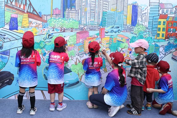 Hàng chục nghìn người “cháy” hết mình tại sự kiện vì môi trường “Ngày hội xanh” - Anh 8