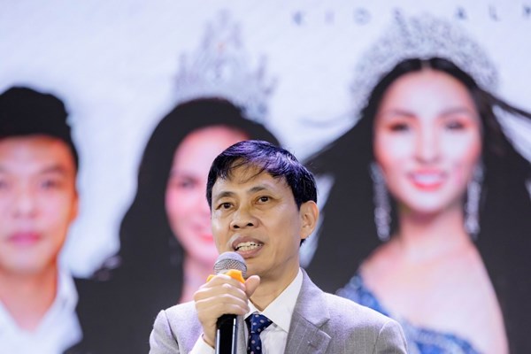 Hơn 400 thí sinh tham gia bán kết Siêu mẫu nhí toàn năng khu vực miền Bắc - Anh 2
