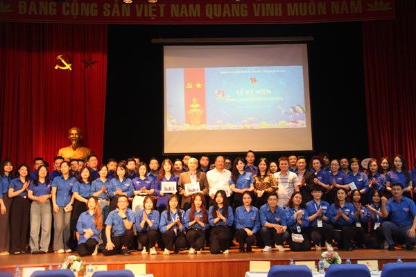 Đoàn Thanh niên Bộ VHTTDL: Quyết tâm vì sự nghiệp phát triển ngành VHTTDL - Anh 7