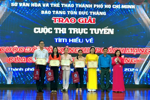 Họp mặt tưởng niệm 44 năm ngày mất Bác Tôn - Anh 3