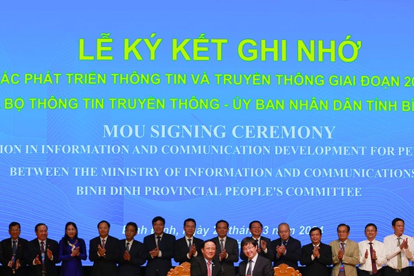 Bình Định phải chấp nhận và nghĩ đến khái niệm cạnh tranh giữa các địa phương trong khu vực - Anh 4