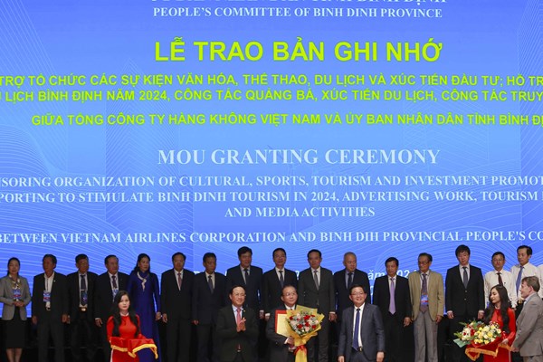 Bình Định phải chấp nhận và nghĩ đến khái niệm cạnh tranh giữa các địa phương trong khu vực - Anh 5