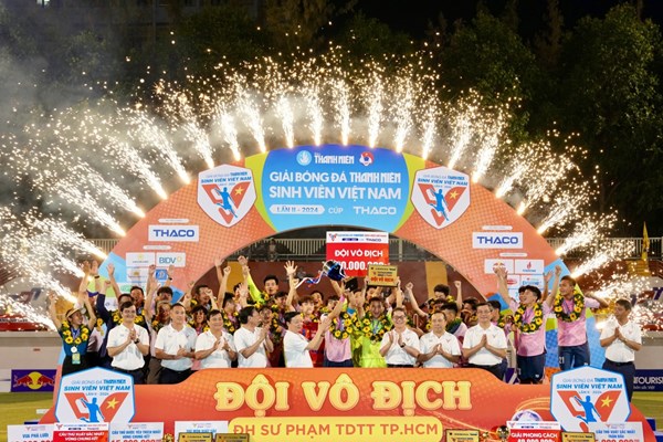 Trường ĐH Sư phạm TDTT TP.HCM vô địch Giải bóng đá Thanh Niên sinh viên Việt Nam 2024 - Anh 1