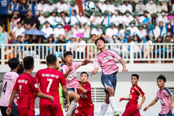 Trường ĐH Sư phạm TDTT TP.HCM vô địch Giải bóng đá Thanh Niên sinh viên Việt Nam 2024 - Anh 2