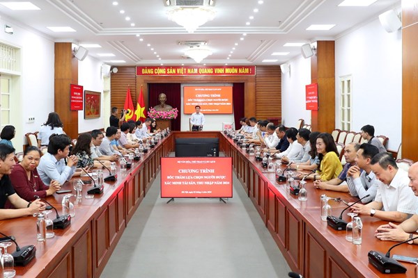 Bộ VHTTDL tổ chức bốc thăm lựa chọn người được xác minh tài sản, thu nhập năm 2024 - Anh 4