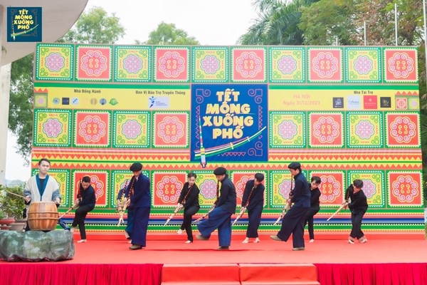 Nhóm Hmong Culture: Người trẻ “giữ lửa” văn hóa truyền thống - Anh 1