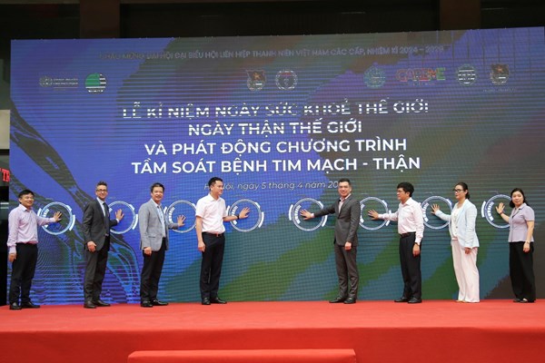 Chi phí điều trị cao nhưng chỉ có 4,5-15,5% người mắc bệnh thận mạn giai đoạn 3 được chẩn đoán - Anh 2