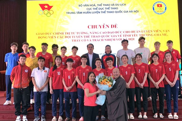 Nâng cao giáo dục về đạo đức, nhân cách cho các VĐV - Anh 1
