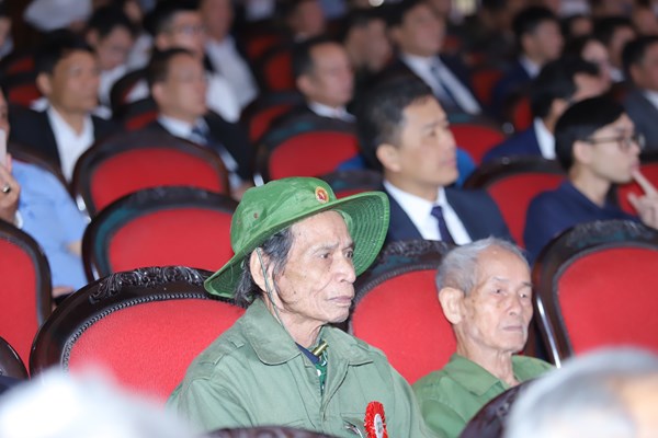 Gặp mặt, tri ân chiến sĩ tham gia chiến dịch Điện Biên Phủ - Anh 5