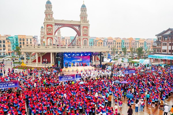 Edurun 2024: Quyên góp kỷ lục 5 tỉ đồng để xây trường vùng xa - Anh 1