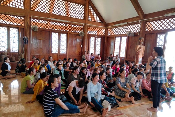 Cảnh giác với những “bà mối” giúp tìm việc - Anh 1