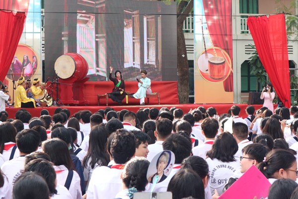 Giáo dục thẩm mỹ cho người trẻ vẫn chưa thực sự được quan tâm? - Anh 2