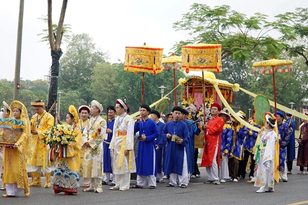 Xây dựng Lễ hội điện Huệ Nam xanh sạch, văn minh - Anh 1