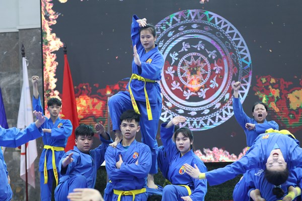 Tổ chức Ngày Olympic hưởng ứng Olympic Paris 2024 - Anh 4