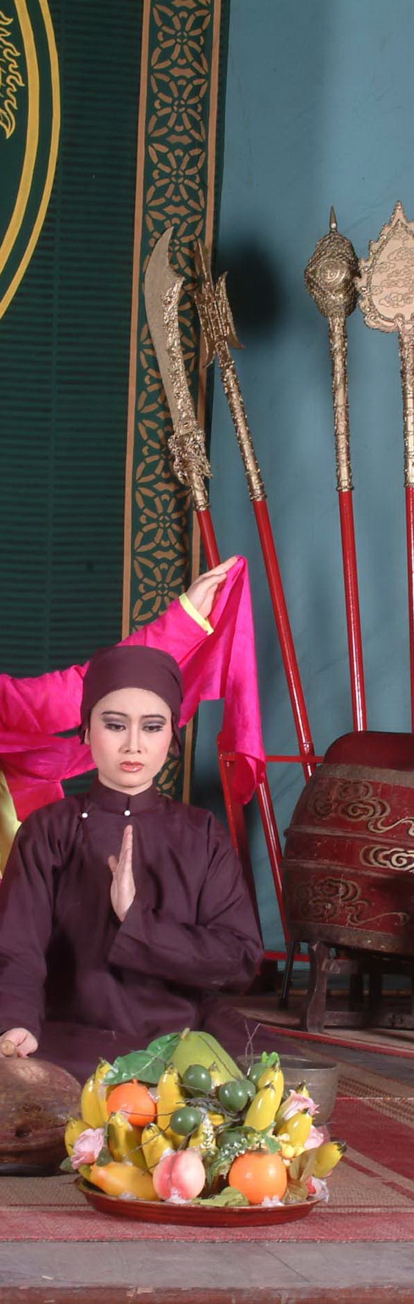 “Treo cao giá ngọc” cho sân khấu Chèo - Anh 2