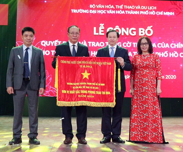 Trường Đại học (ĐH) Văn hóa TP.HCM: Gắn kết và phục vụ cộng đồng - Anh 1