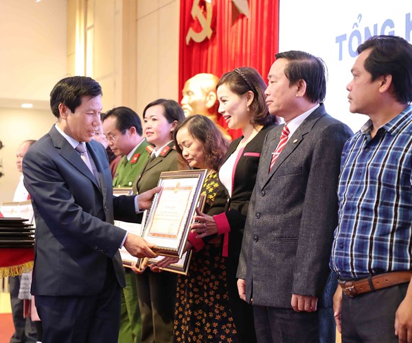 Hội nghị Tổng kết 10 năm thi hành Luật phòng, chống bạo lực gia đình - Anh 7