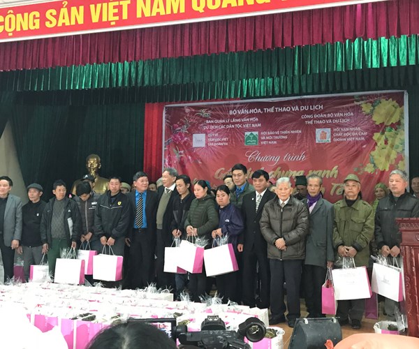 Hoạt động xã hội, tình nghĩa, từ thiện dịp Tết Kỷ Hợi 2019 của Công đoàn Bộ VHTTDL - Anh 3