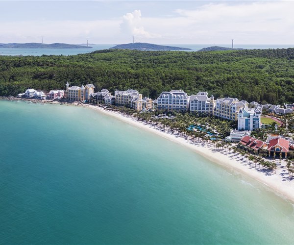 Bật mí về khu nghỉ dưỡng được tỷ phú Ấn Độ bao trọn để tổ chức đám cưới - Anh 3