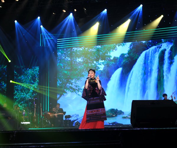 Đêm chung kết 1 Giải Sao Mai toàn quốc 2019: Cạnh tranh khốc liệt - Anh 3
