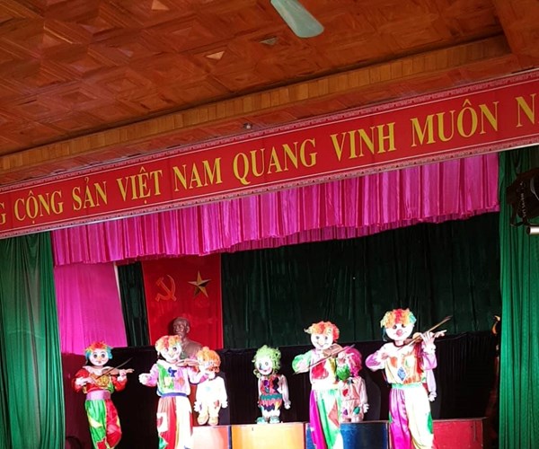 Hàng nghìn khán giả vùng cao được xem múa rối - Anh 2