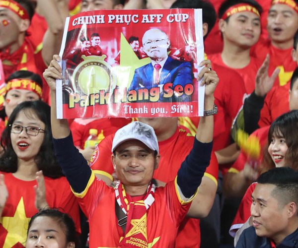 Thang dam 4-0 Thai Lan, U23 Viet Nam gianh ve du VCK Giai U23 chau A - Anh 6