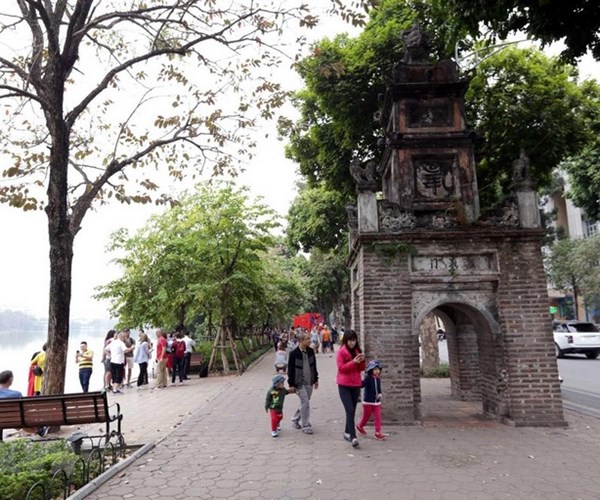 Thời tiết ngày 2.4: Bắc Bộ chuyển lạnh, Tây Nguyên đến Nam Bộ mưa và dông về chiều - Anh 1