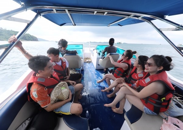 Book vé bay về Nam Đảo ngay, để check-in thiên đường Hòn Thơm - Anh 7