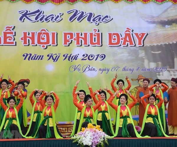 Lễ hội Phủ Dầy gắn với bảo tồn, phát huy tín ngưỡng thờ Mẫu - Anh 1