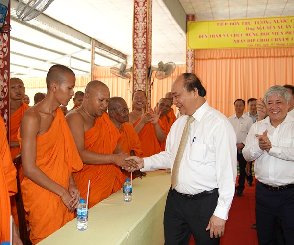 Luôn tạo điều kiện cho đồng bào có đạo thực hiện tốt việc tu hành chân chính - Anh 1