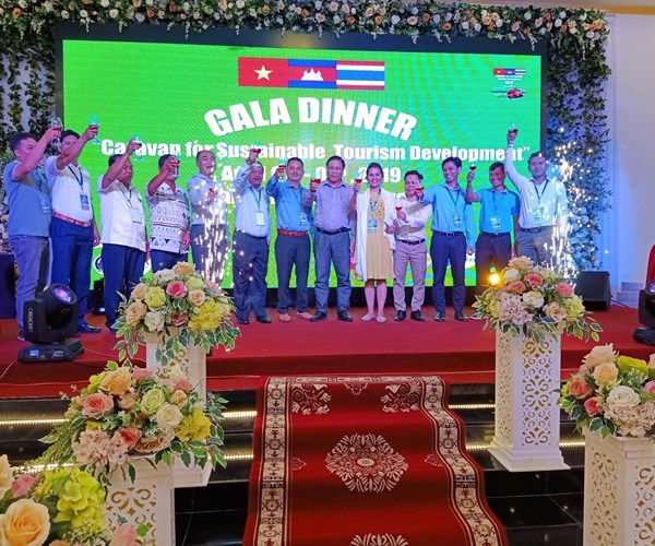 Khởi hành tour caravan xuyên biên giới Việt Nam - Campuchia - Thái Lan từ Phú Quốc - Anh 1